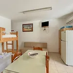 Apart-hotel Amazona And Spartià