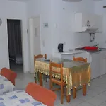 Apart-hotel Amazona And Spartià