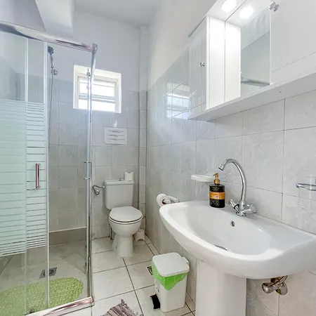 Amazona Apartments&studios Aparthotel Spartià