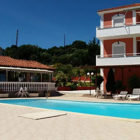 Amazona Apartments&studios Aparthotel 3*