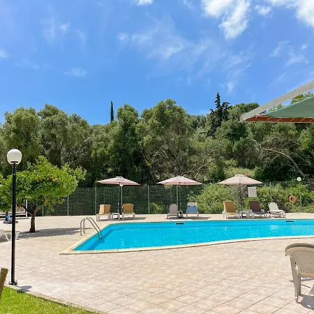 Amazona And מלון דירות ספרטיה