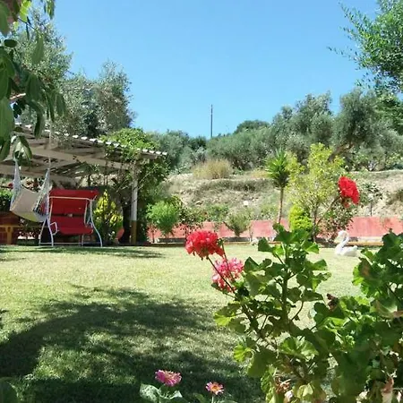 Amazona And מלון דירות ספרטיה